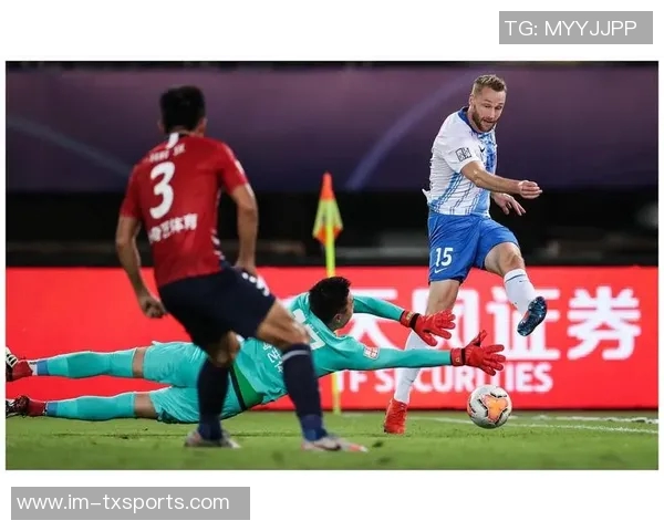 米切尔称赞泰森是球队胜利的关键应被考虑为最快进步球员 米切尔称赞泰森是球队胜利的关键应被考虑为最快进步球员