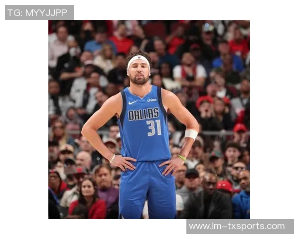 克莱深情寄语利拉德了解他的挑战与坚持期待他强势回归的信心